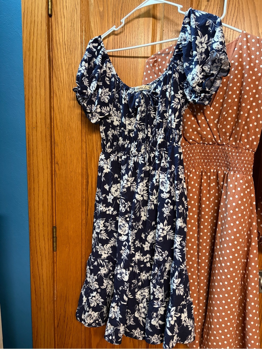 Dress bundle - Picture 4 of 6